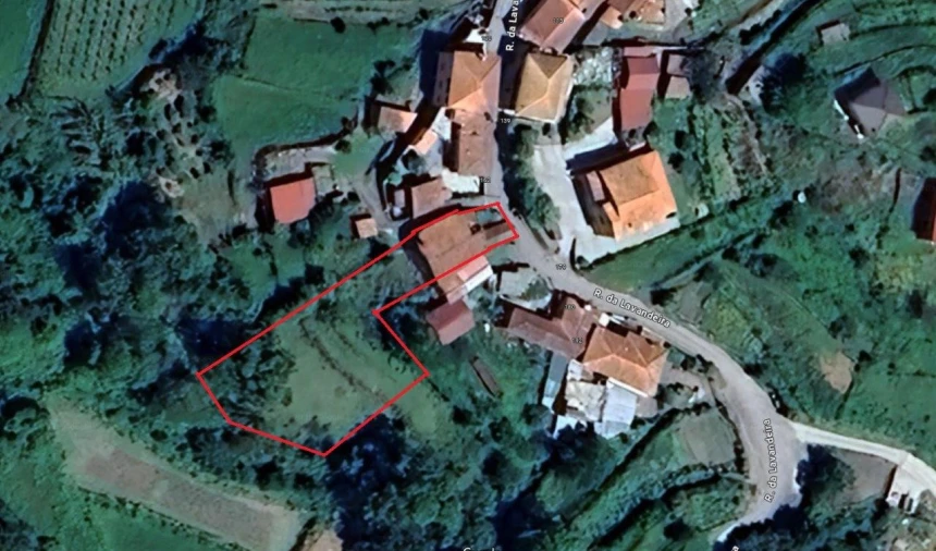 Quinta T3 para Venda em Longos Vales Planta 1