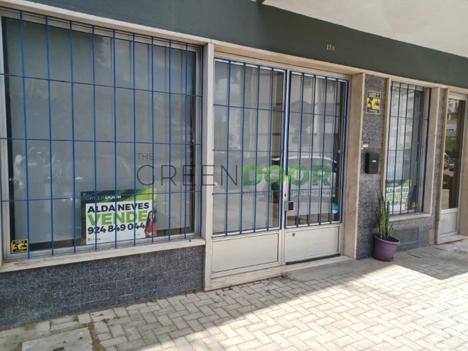 Loja para Venda em Amora Foto 24