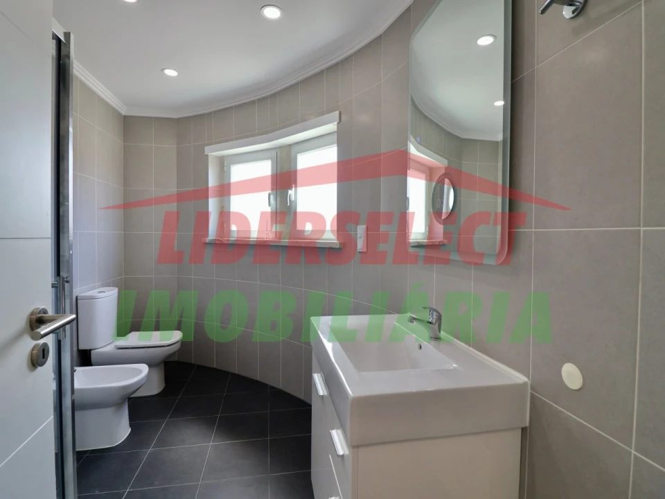 Moradia T3 para Venda em Ericeira Foto 25