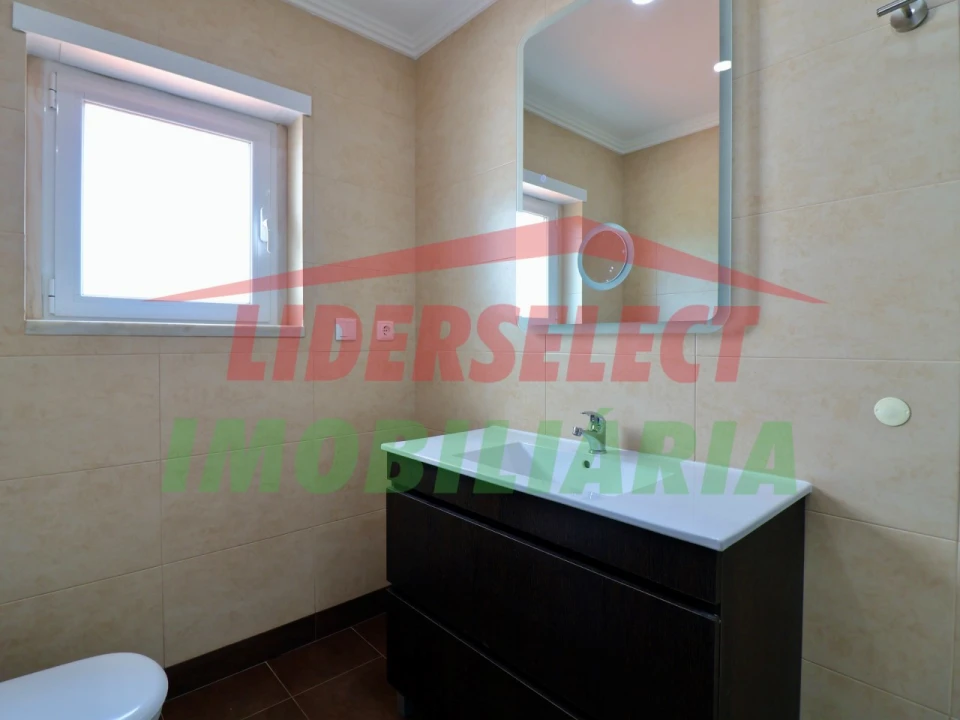 Moradia T3 para Venda em Ericeira Foto 30