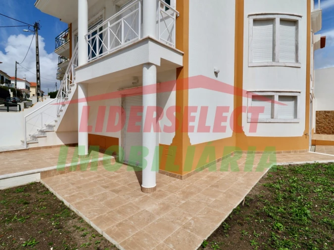 Moradia T3 para Venda em Ericeira Foto 47