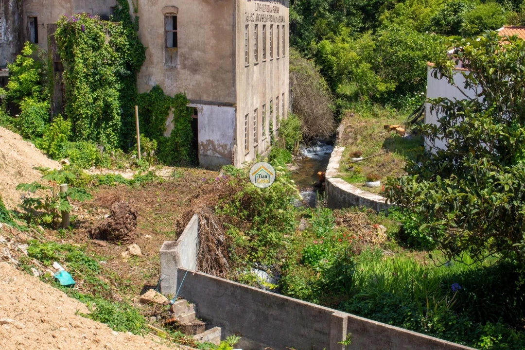 Moradia T3 para Venda em São Felix da Marinha Foto 7