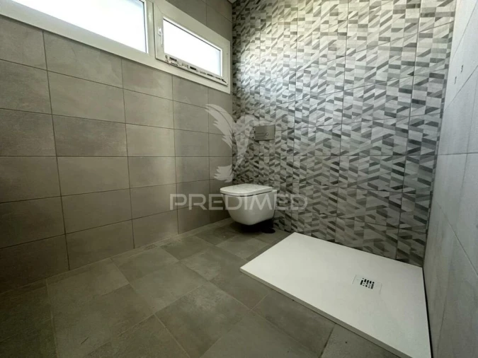 Moradia T4 para Venda em Barbacena e Vila Fernando Foto 11