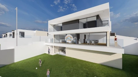 Moradia T3 para Venda em São Felix da Marinha