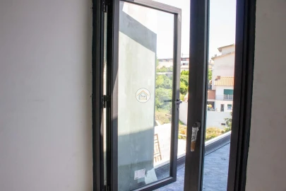 Moradia T3 para Venda em São Felix da Marinha