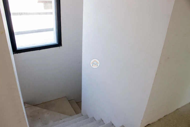 Moradia T3 para Venda em São Felix da Marinha Foto 10