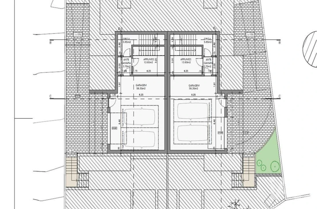 Moradia T4 para Venda em Igreja Nova e Cheleiros Foto 26