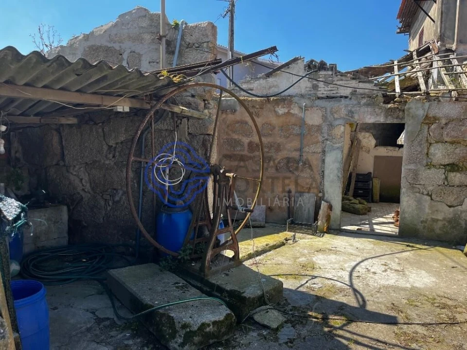 Moradia T3 para Venda em Vilar de Pinheiro Foto 11