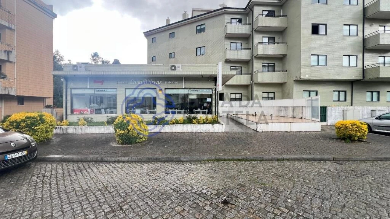 Negócio para Trespasse em Canelas Foto 16