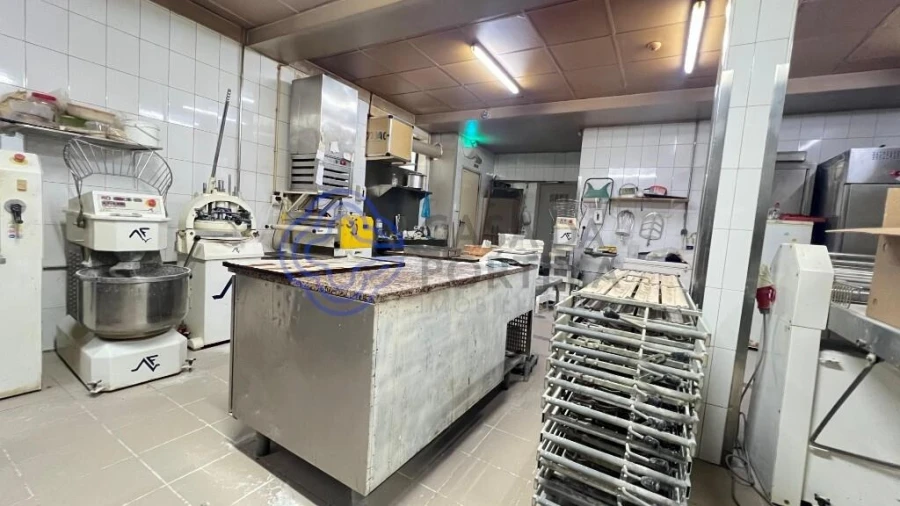 Negócio para Trespasse em Canelas Foto 10