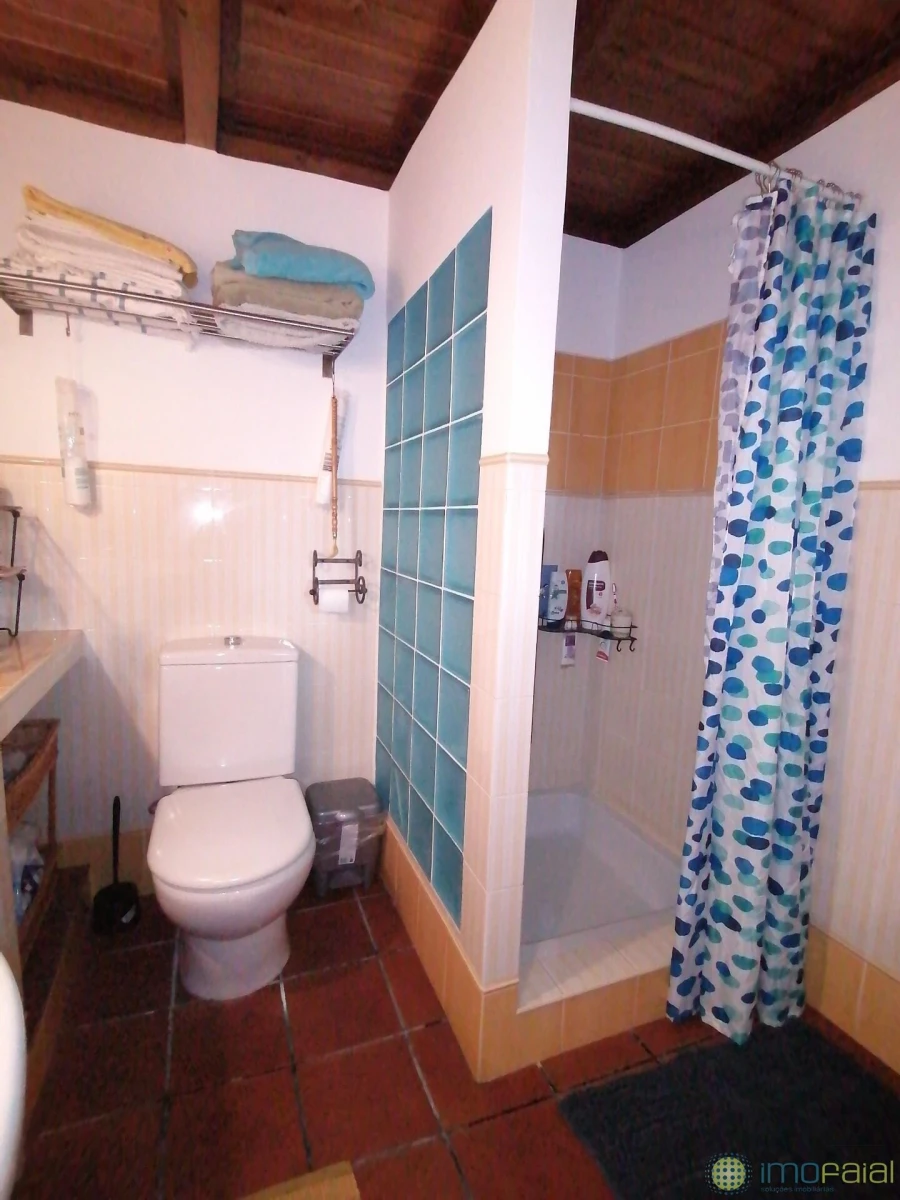 Moradia T3 para Venda em Feteira Foto 32