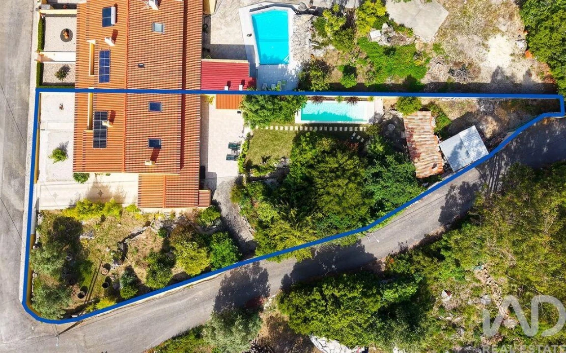 Moradia T4 para Venda em São Bartolomeu dos Galegos e Moledo Foto 27