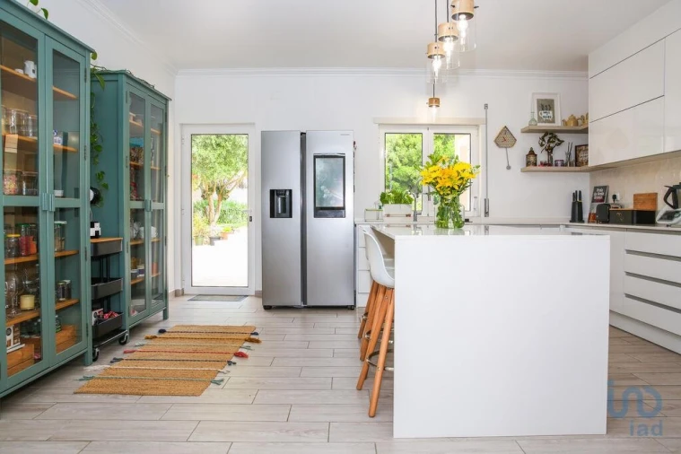 Moradia T4 para Venda em São Bartolomeu dos Galegos e Moledo Foto 4