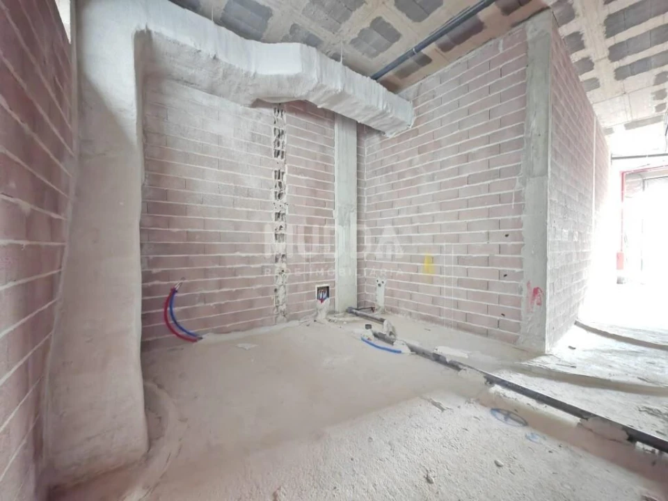 Loja para Arrendamento em Requeixo, Nossa Senhora de Fátima e Nariz Foto 11