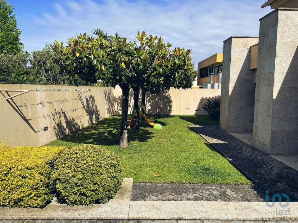 Moradia T3 para Venda em Vila Nova de Anha Foto 8