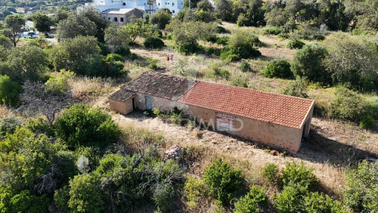 Quinta T2 para Venda em Ferreiras Foto 4