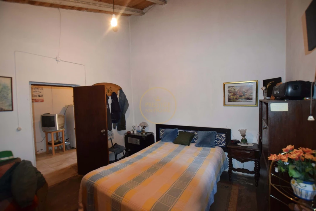 Moradia T3 para Venda em Ameixial Foto 19