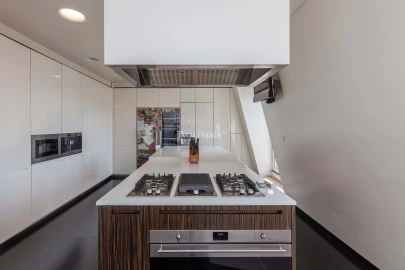 Apartamento T4 para Venda em Estrela