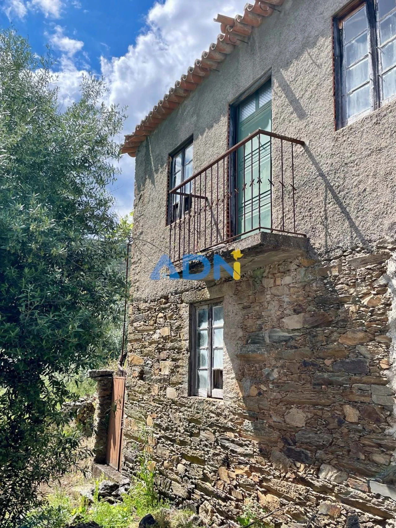 Moradia T3 para Venda em Almaceda Foto 6