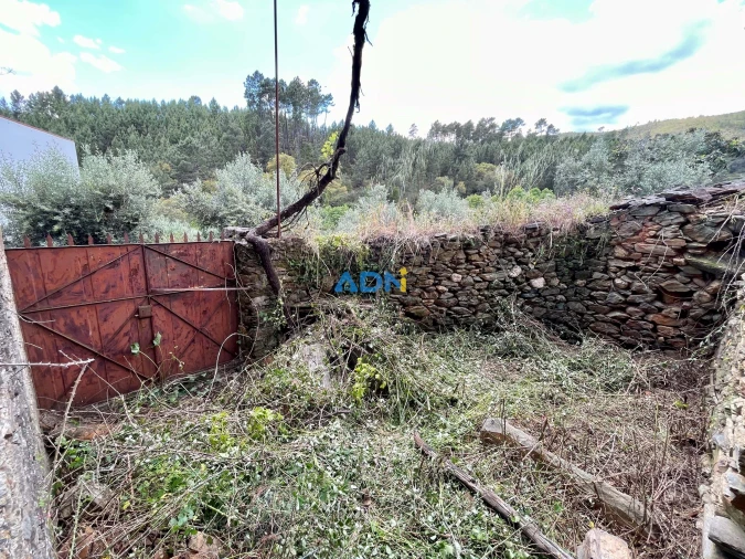 Moradia T3 para Venda em Almaceda Foto 14