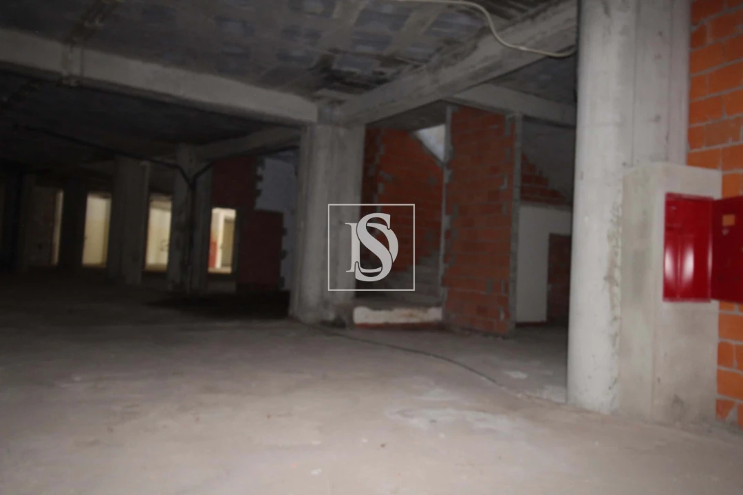 Negócio para Arrendamento em Barcarena Foto 23