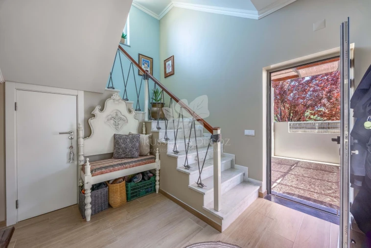 Moradia T4 para Venda em Olhão Foto 6