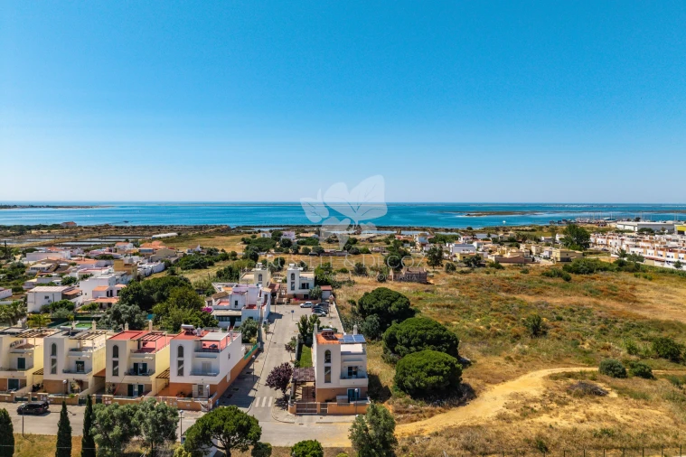 Moradia T4 para Venda em Olhão Foto 32