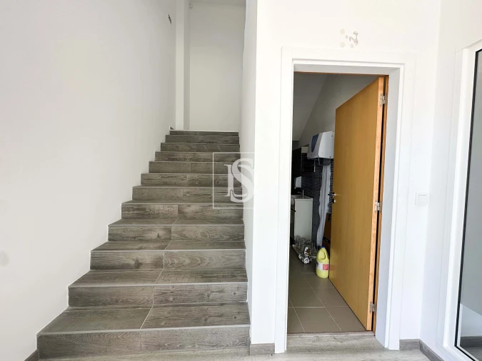 Negócio para Venda em Sines Foto 6