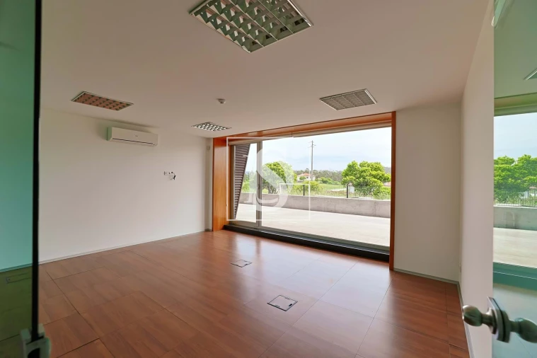 Armazém para Venda em Perelhal Foto 17