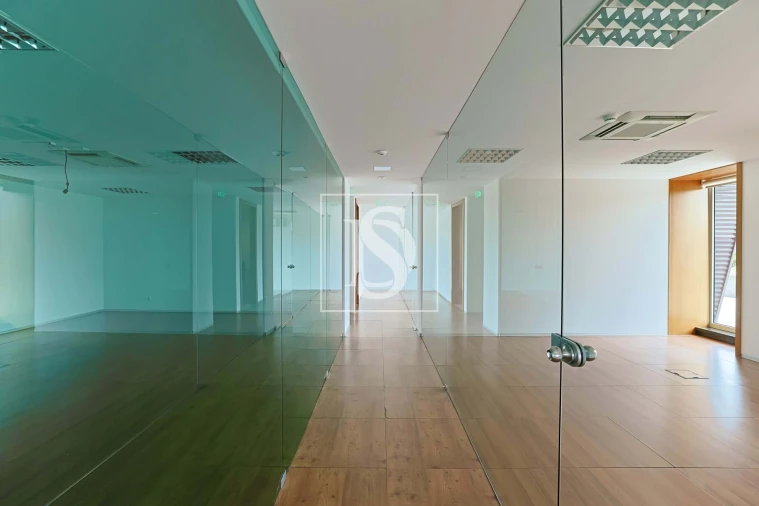 Armazém para Venda em Perelhal Foto 16