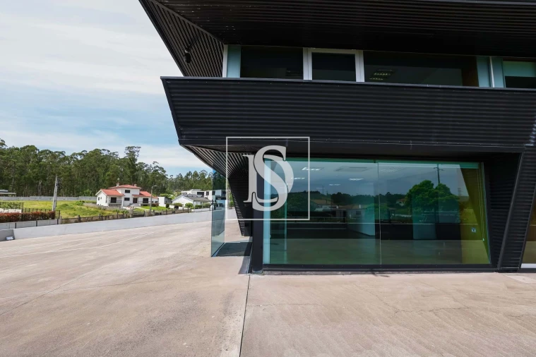 Armazém para Venda em Perelhal Foto 9