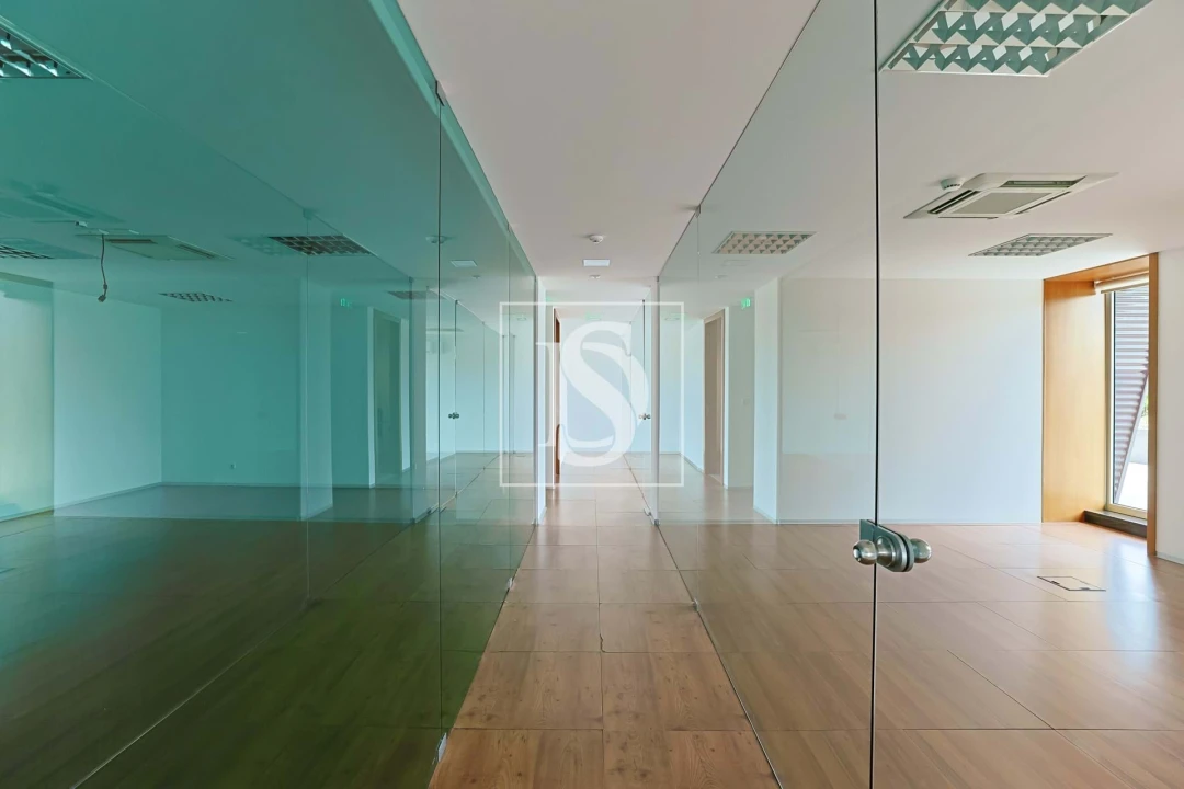 Armazém para Venda em Perelhal Foto 16