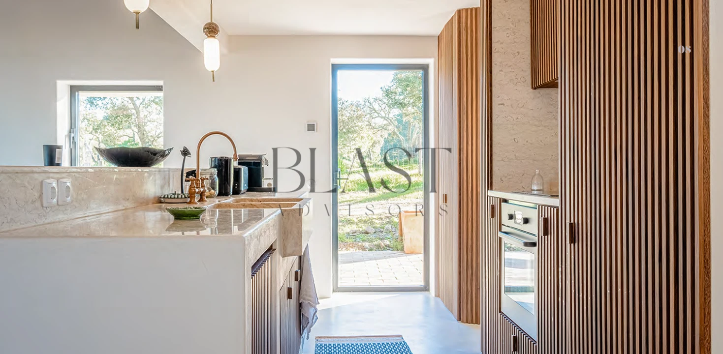 Moradia T4 para Venda em Grândola e Santa Margarida da Serra Foto 9