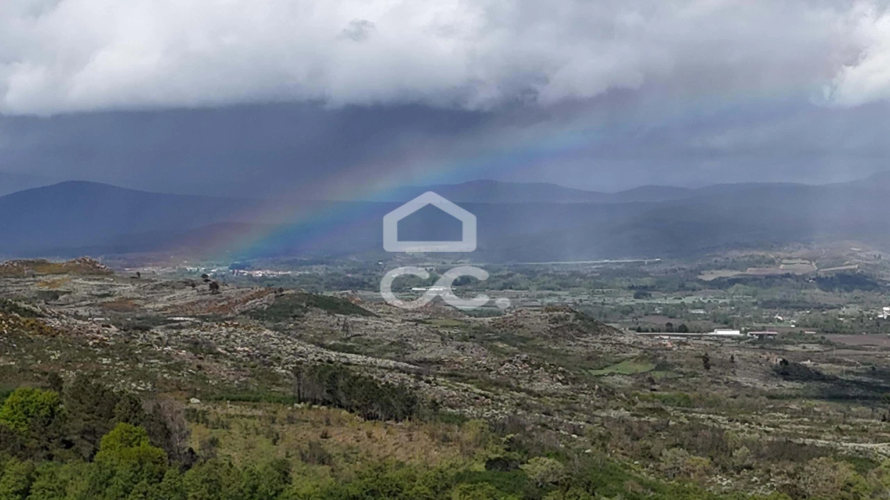 Moradia T3 para Venda em Ervededo Foto 36