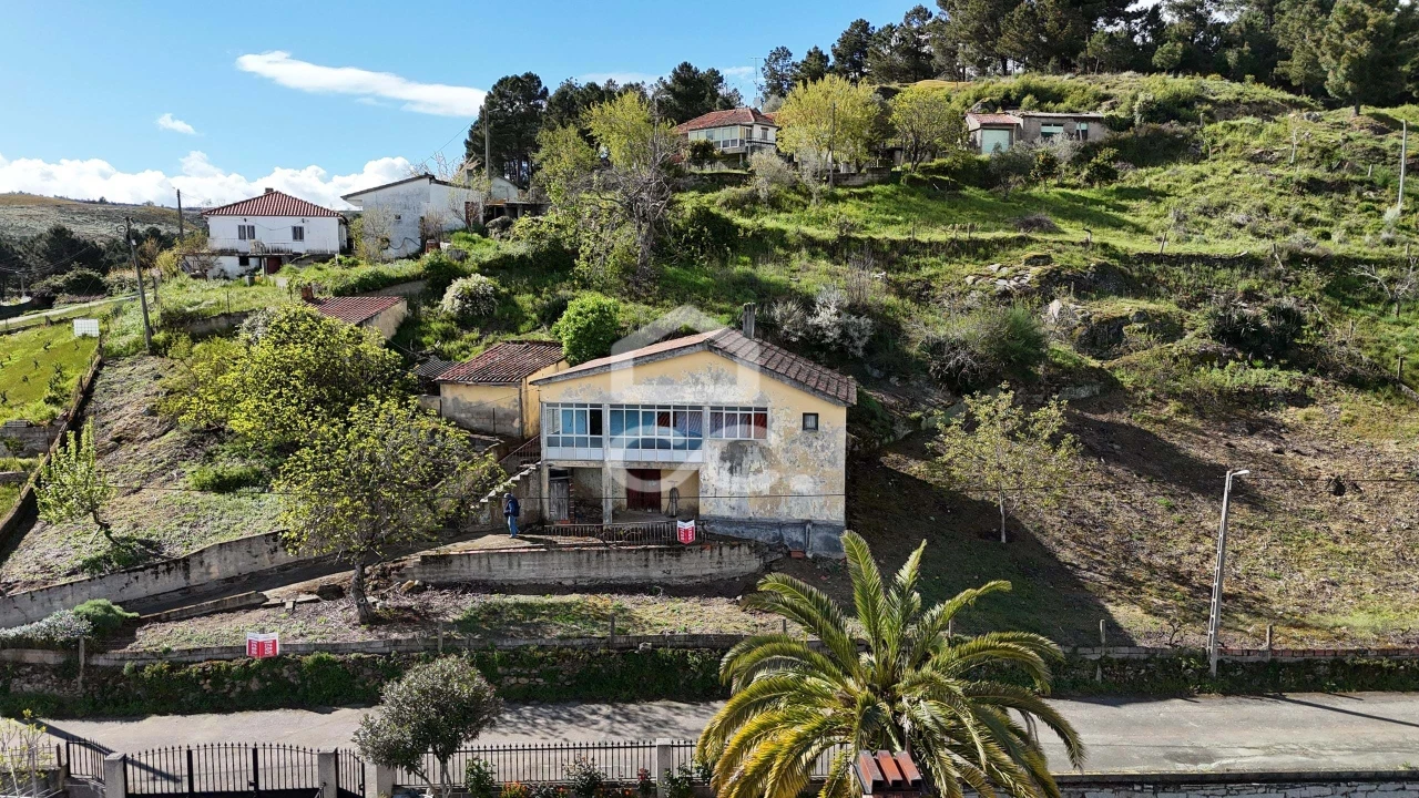 Moradia T3 para Venda em Ervededo Foto 32