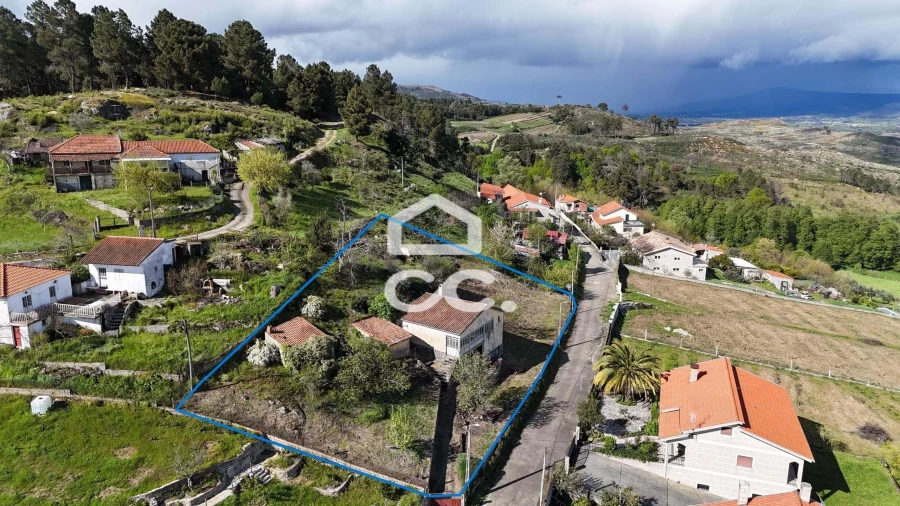 Moradia T3 para Venda em Ervededo Foto 3