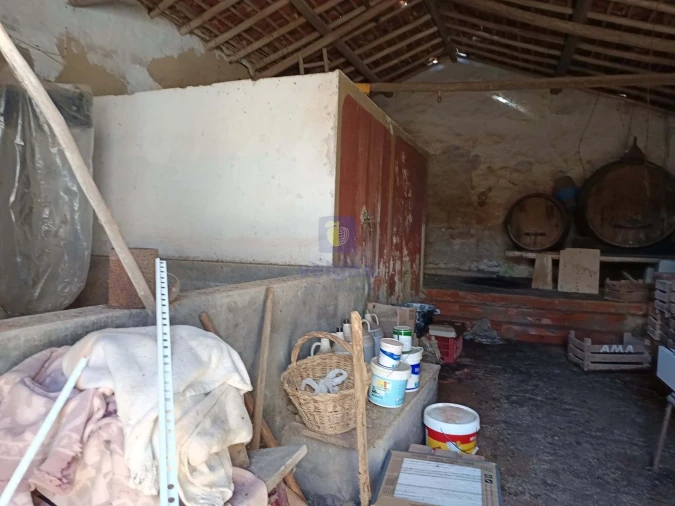 Moradia T2 para Venda em Alvorninha Foto 3