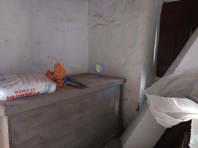 Moradia T2 para Venda em Alvorninha Foto 11