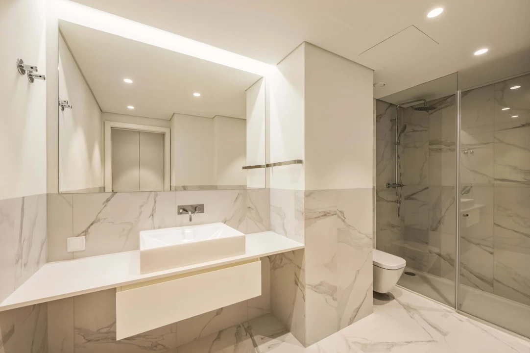 Apartamento T5 para Venda em Santo António Foto 20