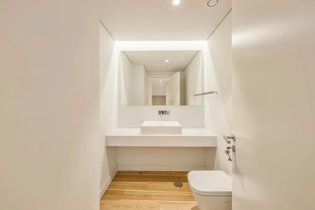 Apartamento T5 para Venda em Santo António Foto 6