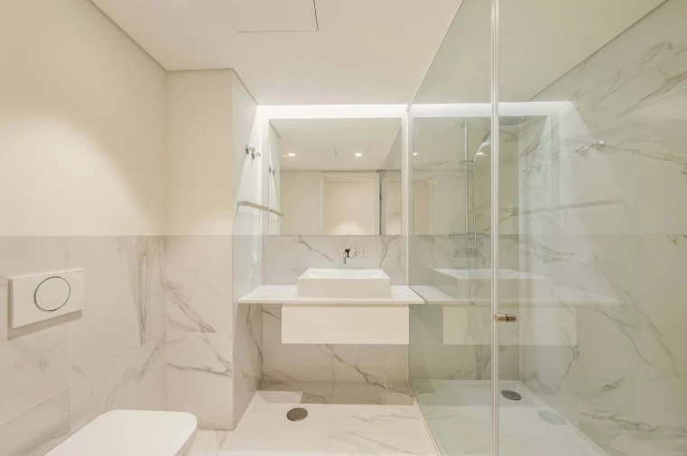 Apartamento T5 para Venda em Santo António Foto 27