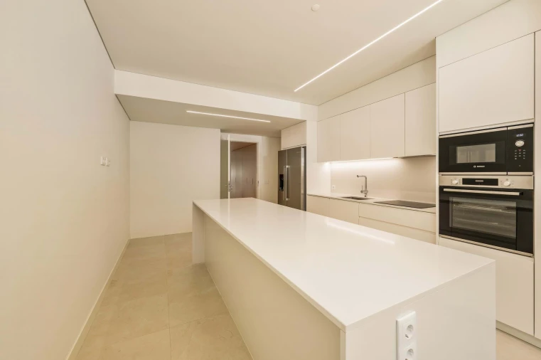 Apartamento T5 para Venda em Santo António Foto 8