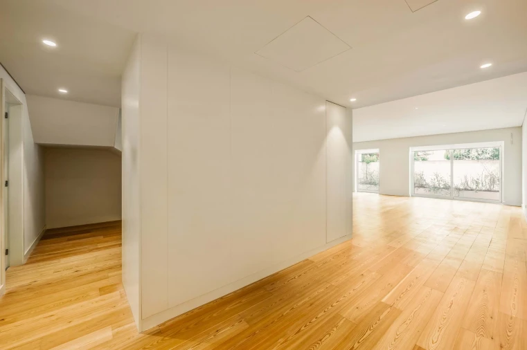 Apartamento T5 para Venda em Santo António Foto 7