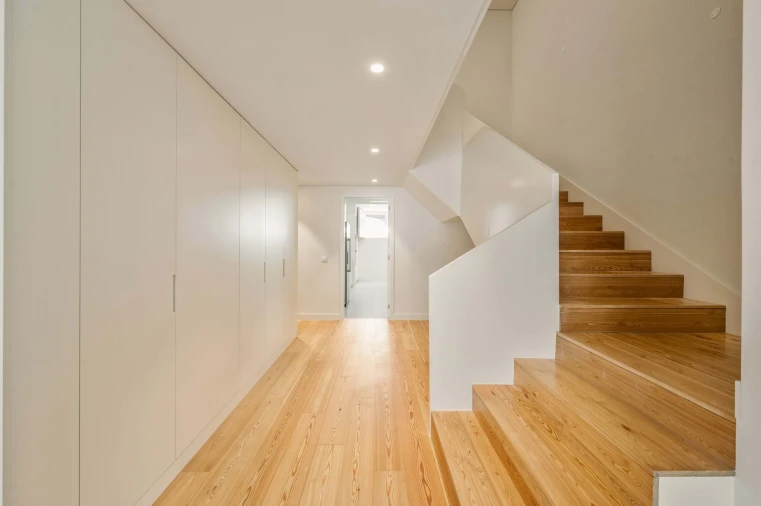 Apartamento T5 para Venda em Santo António Foto 13