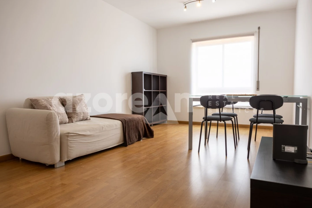 Apartamento T2 para Venda em Caparica e Trafaria Foto 1