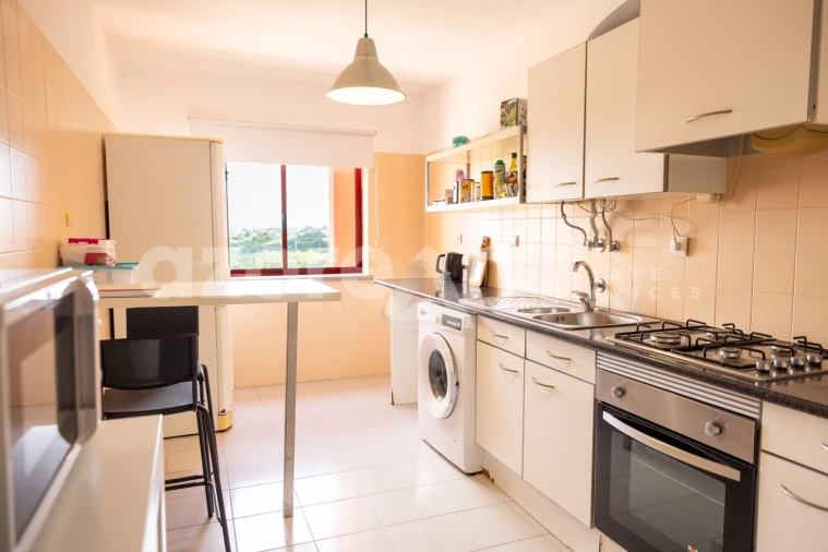 Apartamento T2 para Venda em Caparica e Trafaria Foto 9