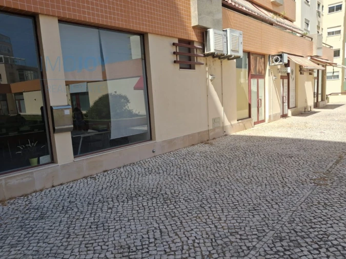 Loja para Arrendamento em Oeiras e São Julião da Barra, Paço de Arcos e Caxias Foto 27