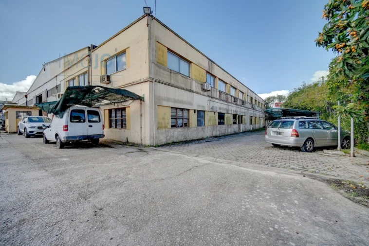 Armazém para Arrendamento em Atalaia e Alto Estanqueiro-Jardia Foto 3