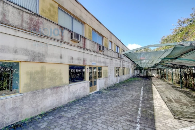 Armazém para Arrendamento em Atalaia e Alto Estanqueiro-Jardia Foto 1