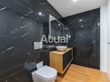 Moradia T4 para Venda em Mancelos